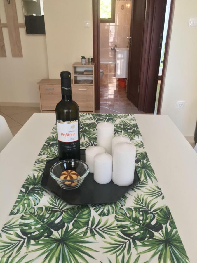 Vanilla'S Deluxe Apartment Perea Salonica Peraia  ภายนอก รูปภาพ